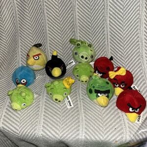 Lot‎ of 11 Angry Birds Plush 2" Finger Pencil Topper Plush With Keychain